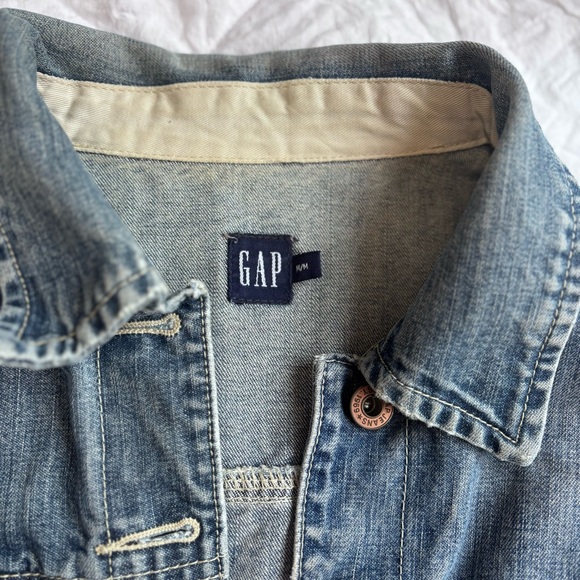 GAP Classic Blue Denim Jacket - Picture 3 of 5